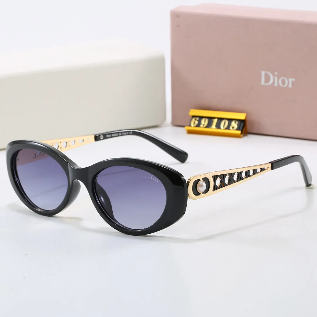 Dior69108 098 052