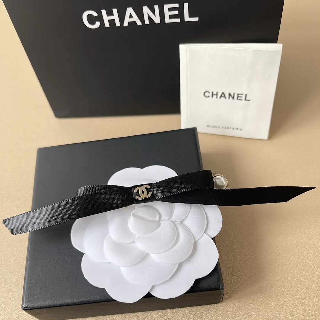 Chanel 040