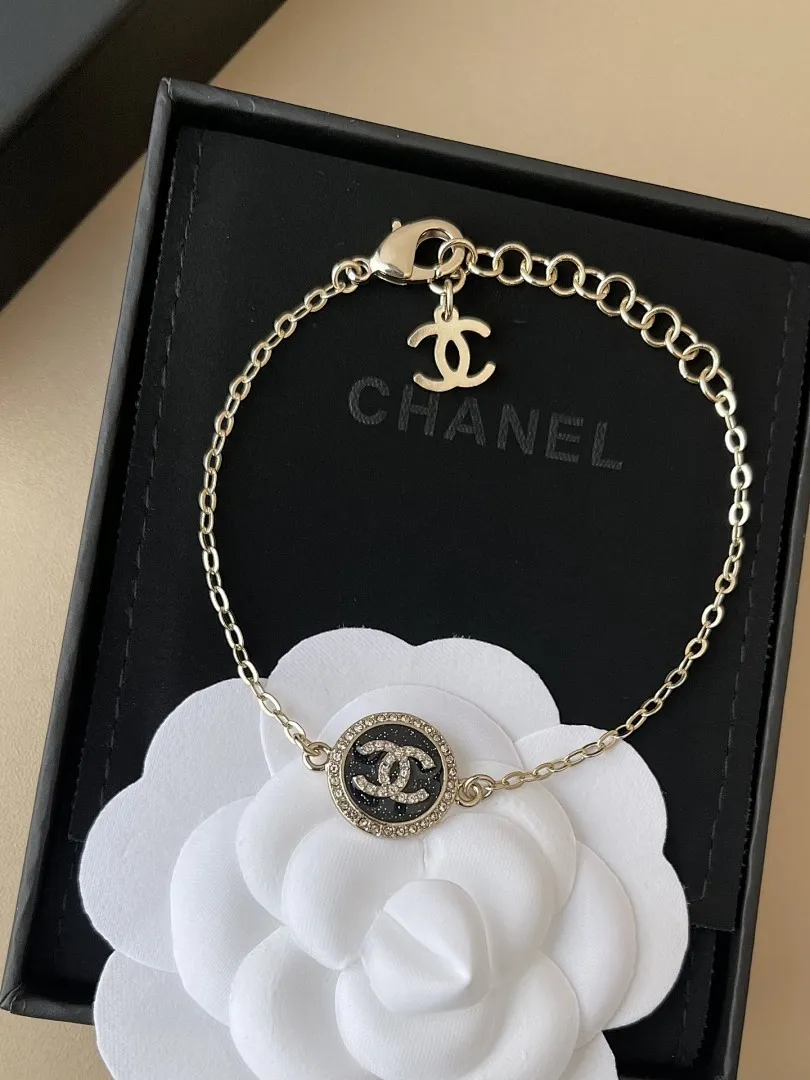 Chanel 013