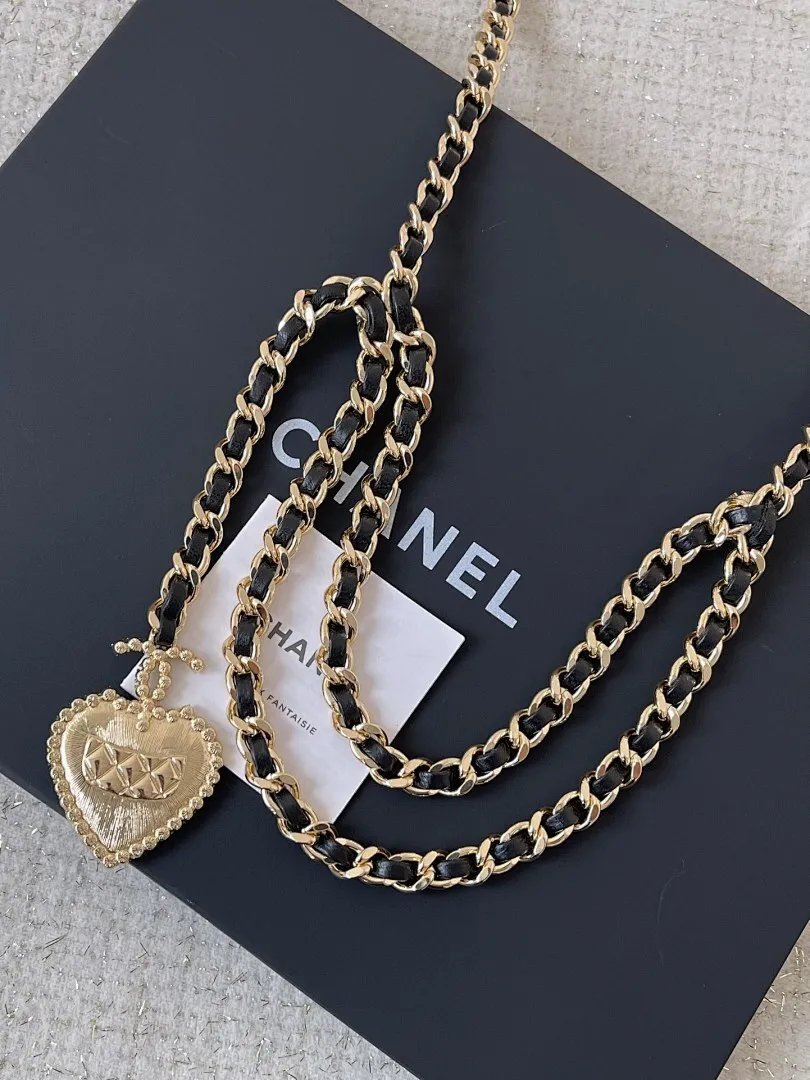 Chanel 028