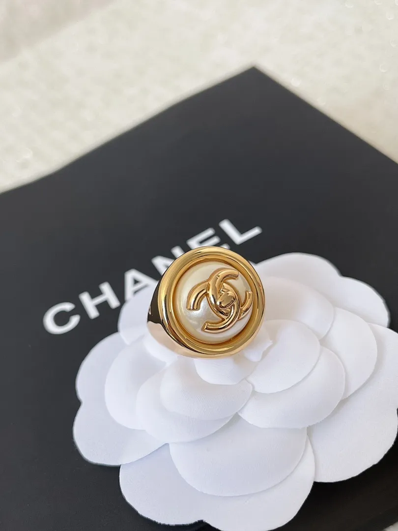 Chanel147