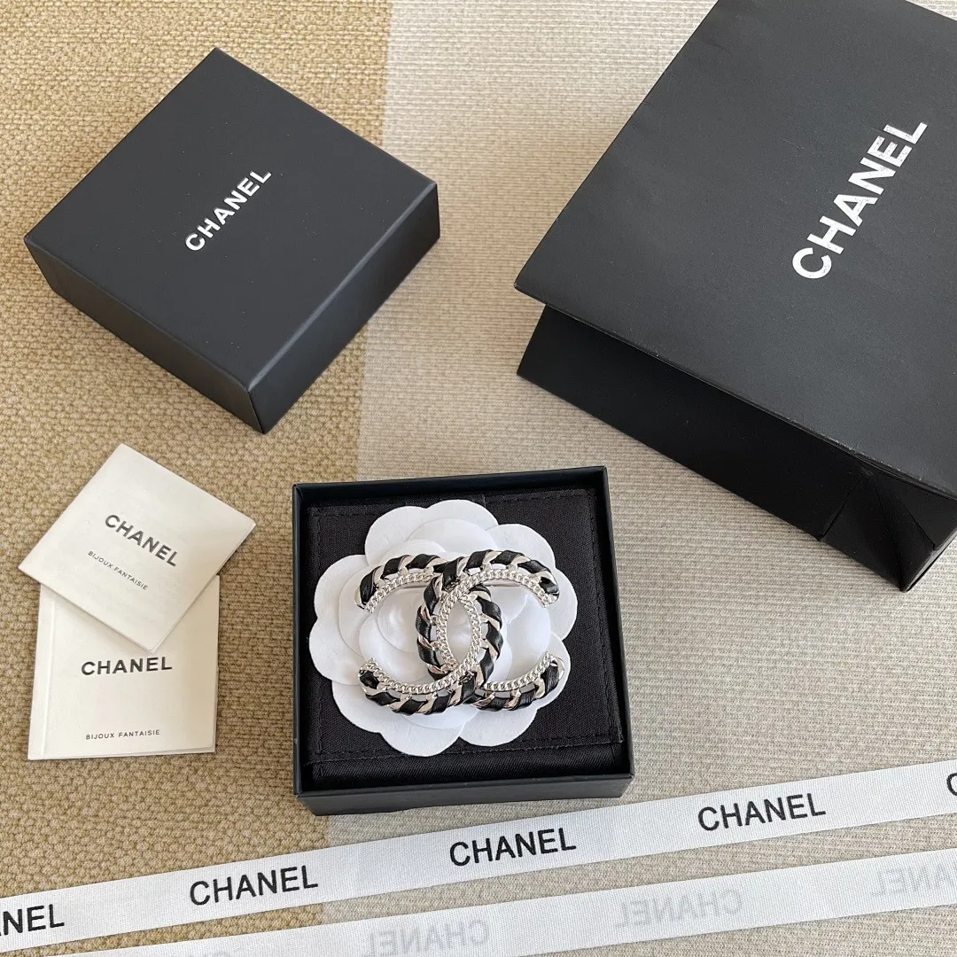 Chanel 049