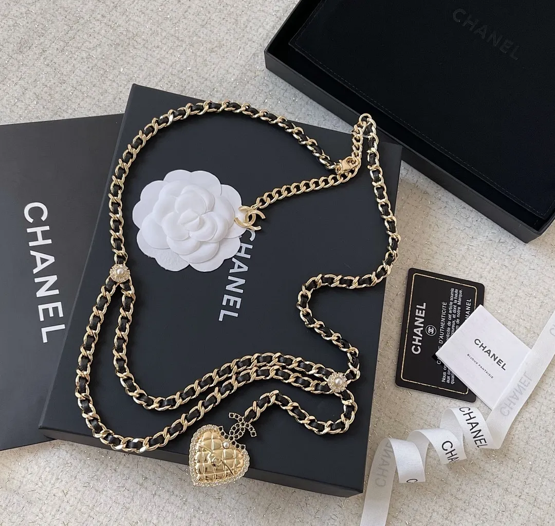 Chanel 028