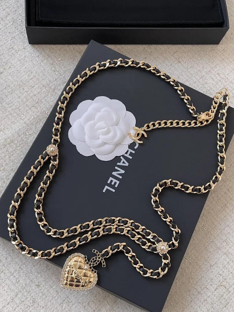 Chanel 028