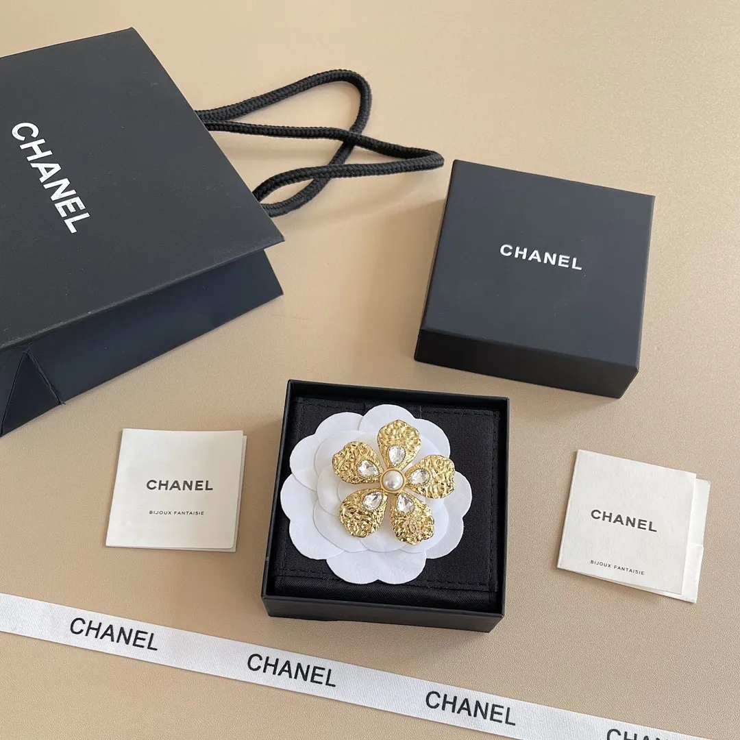 Chanel 051