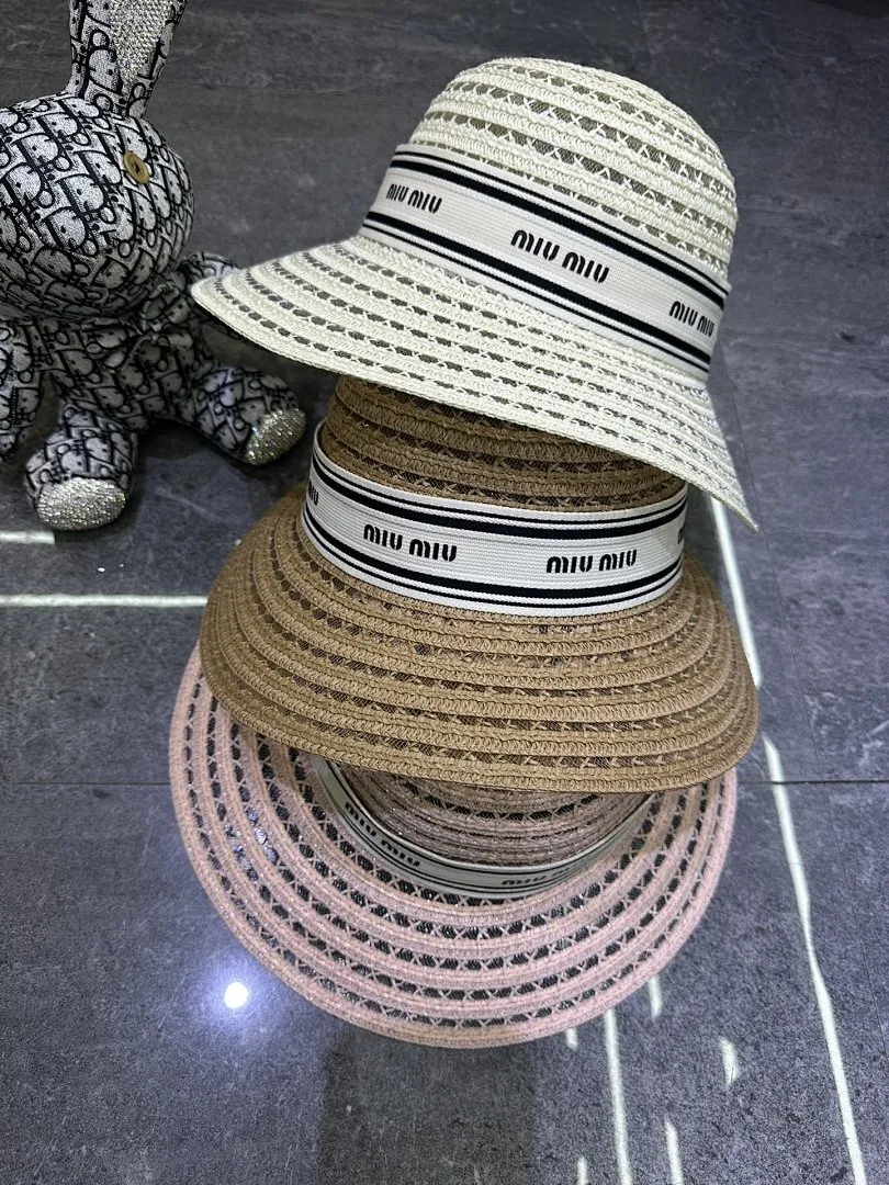 Miumiu 爆款新品盆帽👒👒‼️‼️