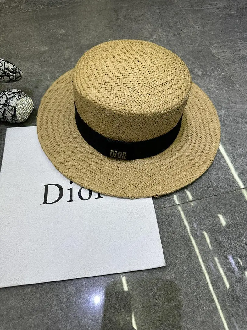 迪奥爆款手工编织平顶帽‼️‼️