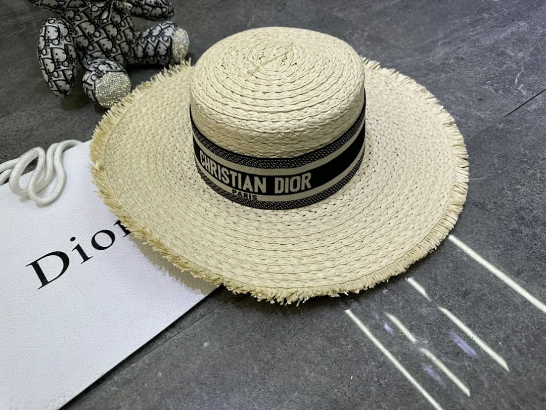 迪奥爆款手工编织平顶帽‼️‼️