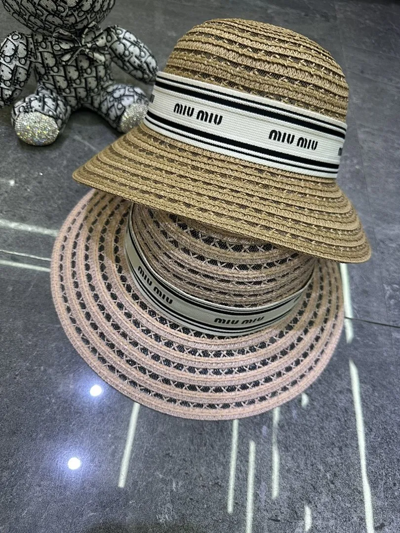 Miumiu 爆款新品盆帽👒👒‼️‼️