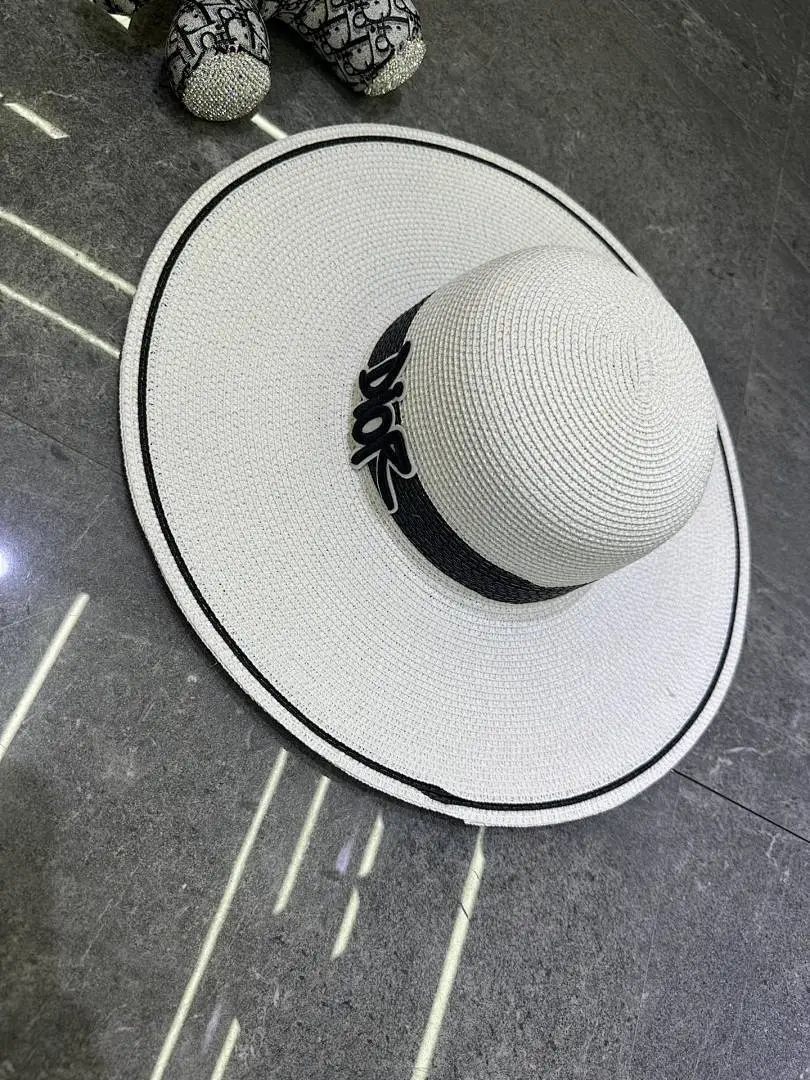 迪奥爆款撞色设计大檐帽