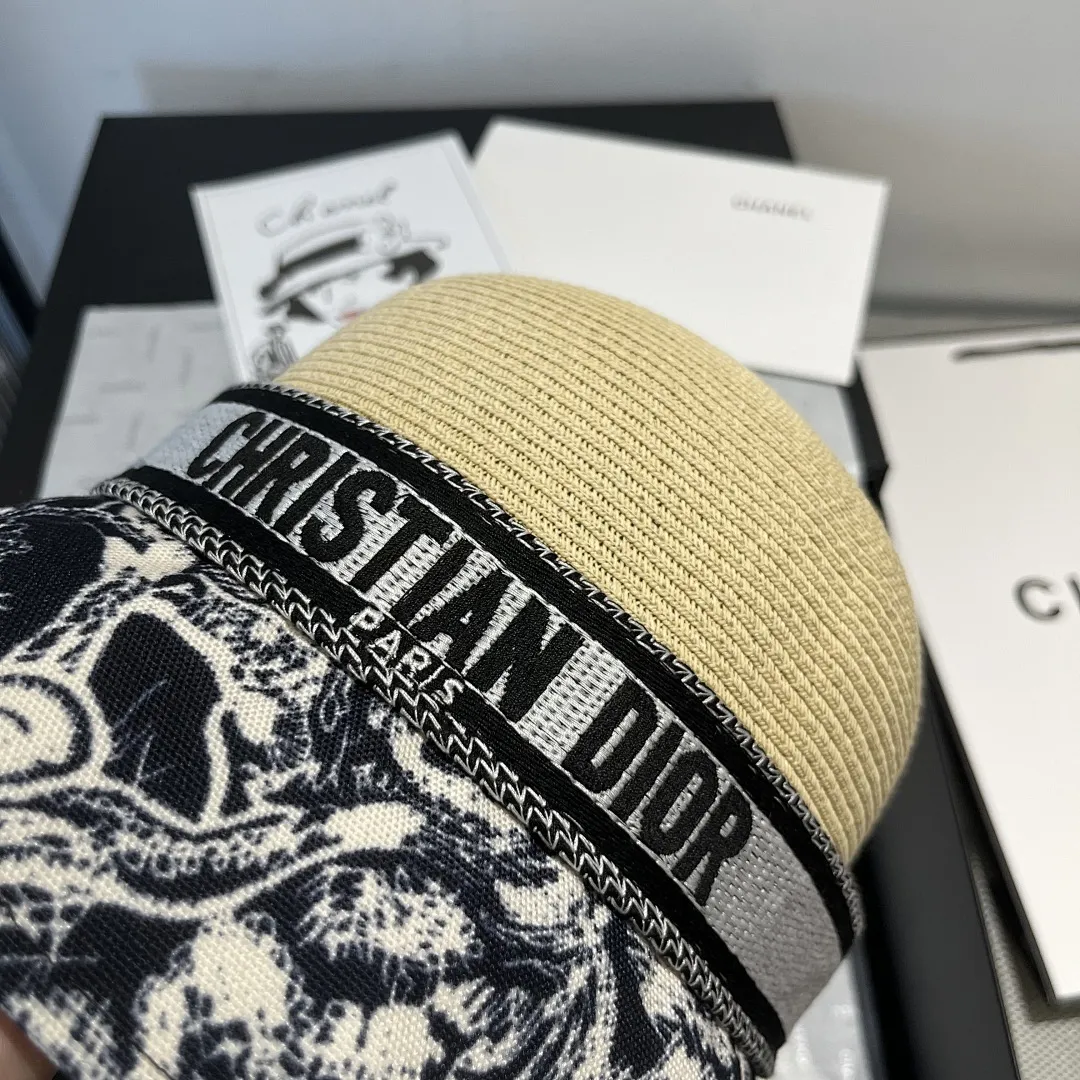Dior迪奥新款盆帽、草帽，头围57cm