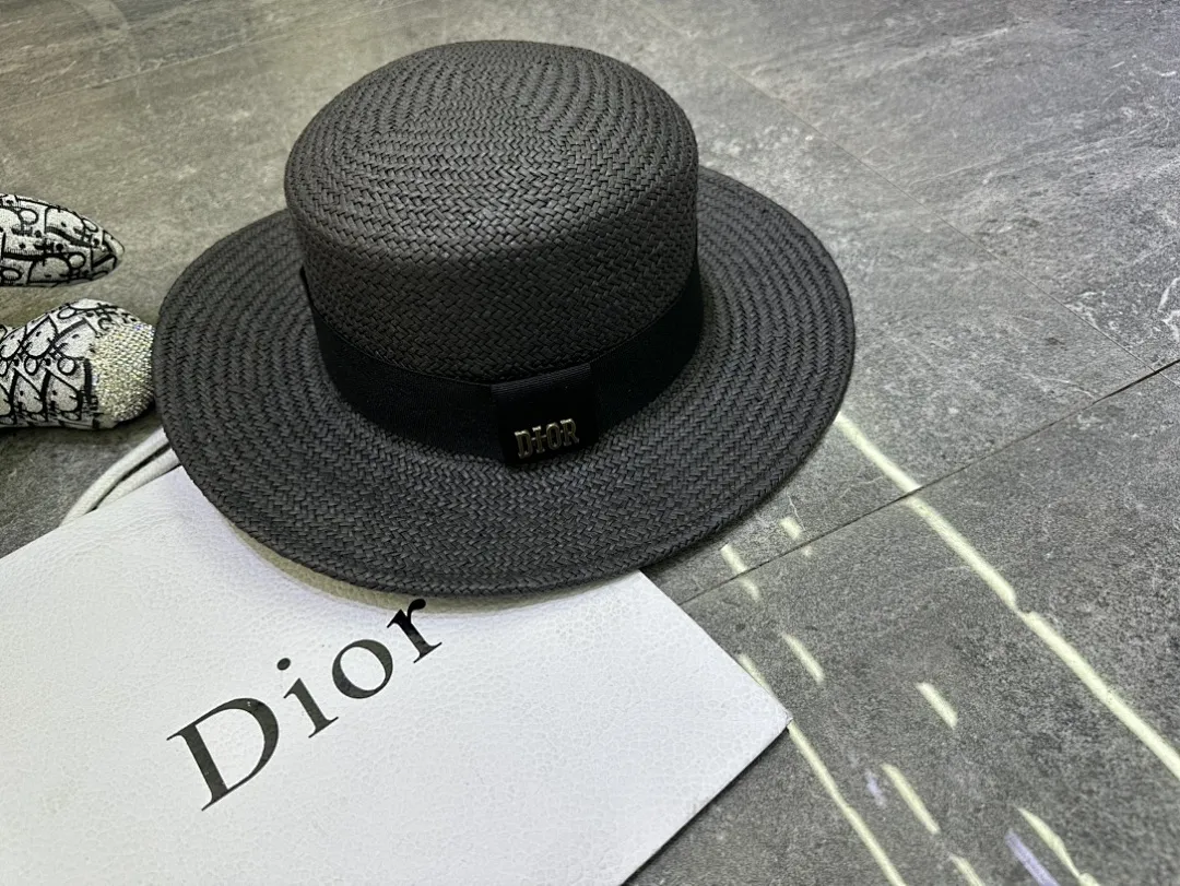 迪奥爆款手工编织平顶帽‼️‼️