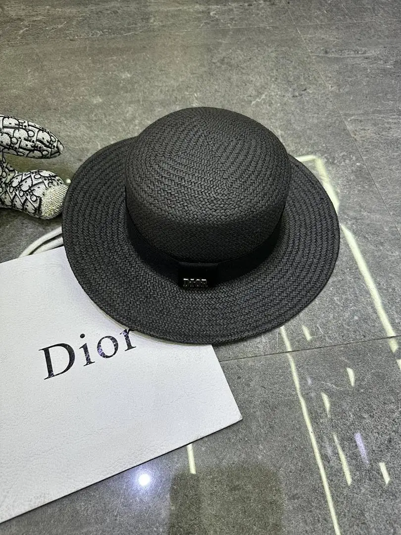 迪奥爆款手工编织平顶帽‼️‼️