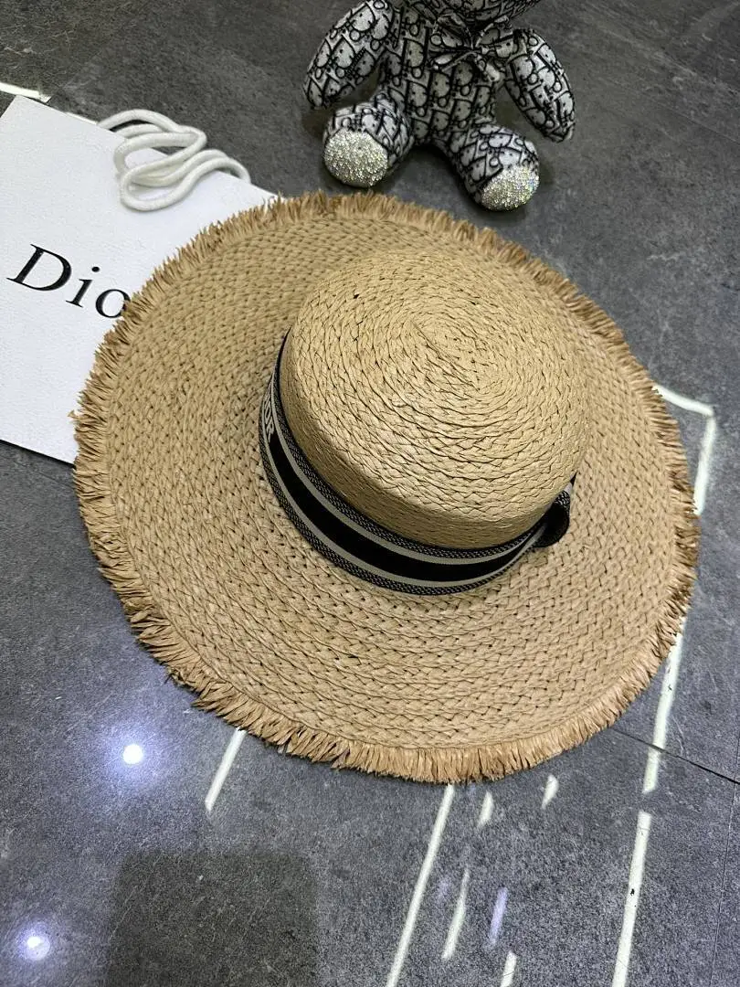 迪奥爆款手工编织平顶帽‼️‼️
