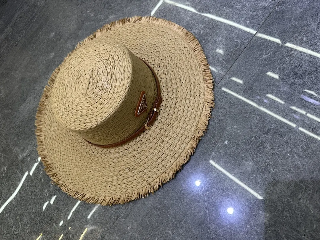 普拉达爆款手工编织平顶帽‼️‼️