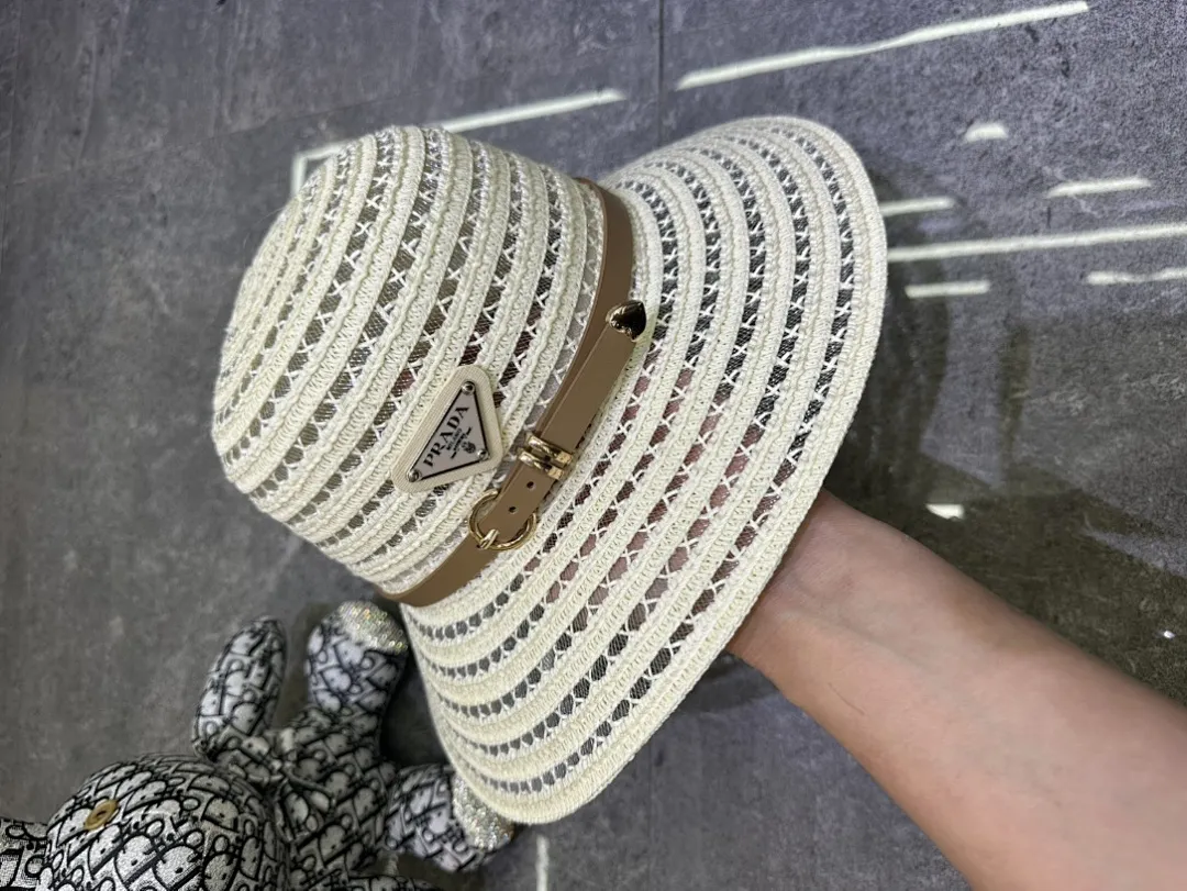 普拉达爆款新品盆帽