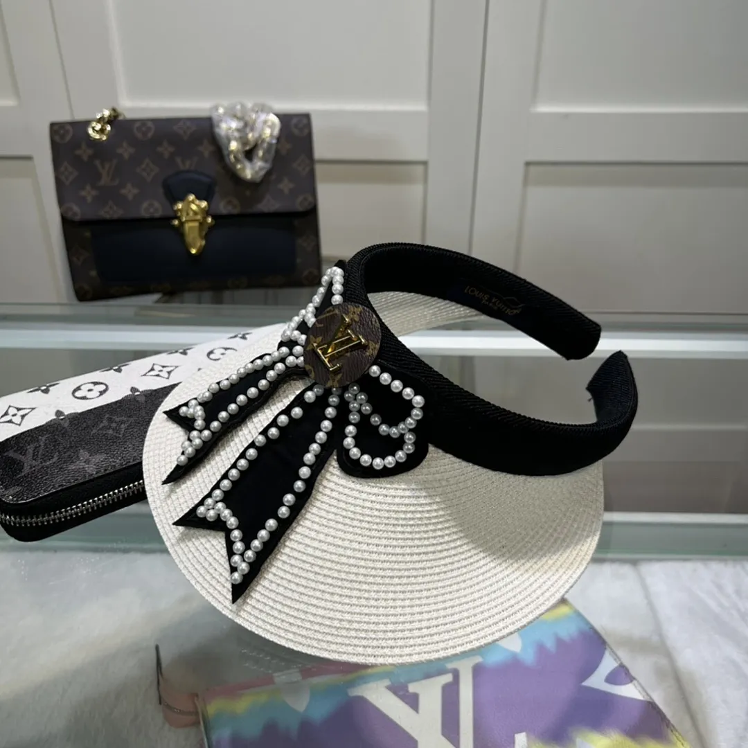 LV👒专柜新款路易威登家刺绣