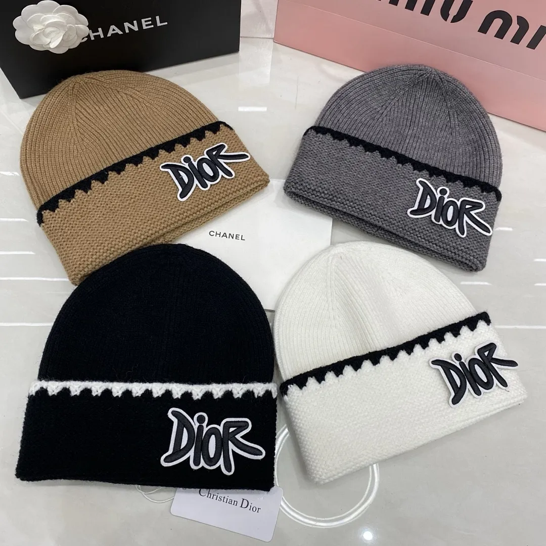 Dior 羊绒针织帽