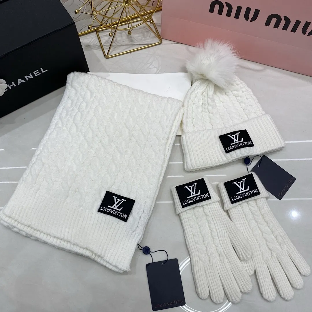 LV 三件套 羊绒针织帽+围巾🧣+手套🧤