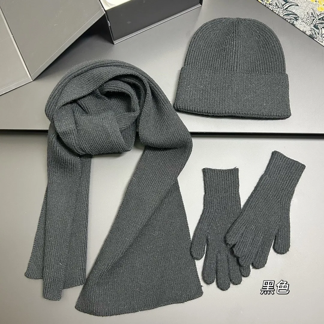 净版 毛线帽+围巾+手套 三件套❤️🆕