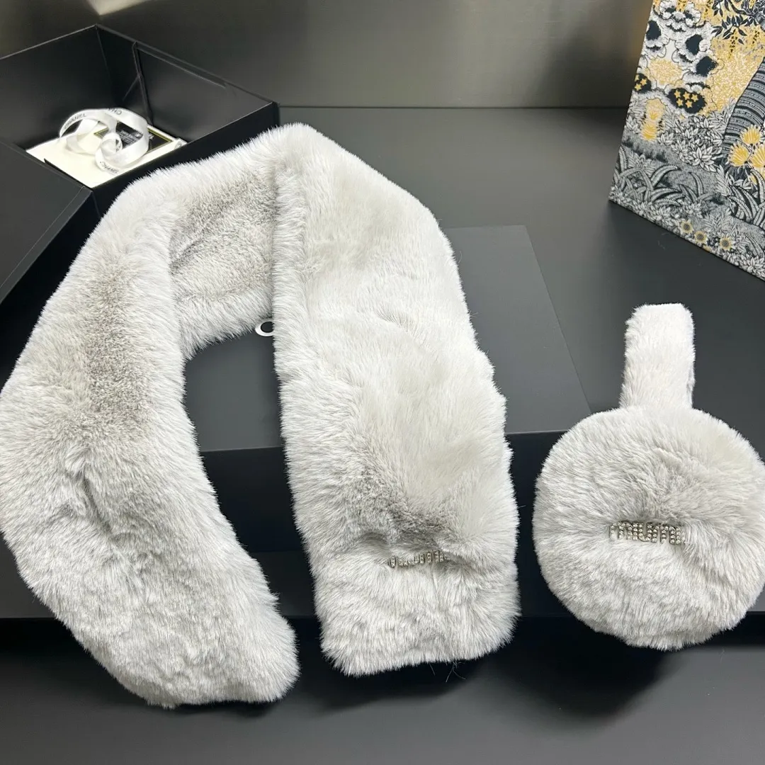 爆单缪缪 耳罩+围脖套装💕