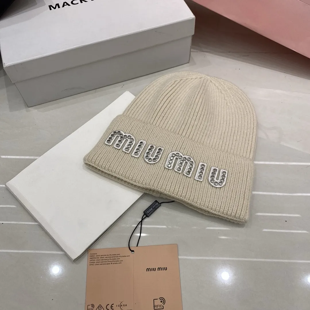 MiuMiu 羊绒针织帽
