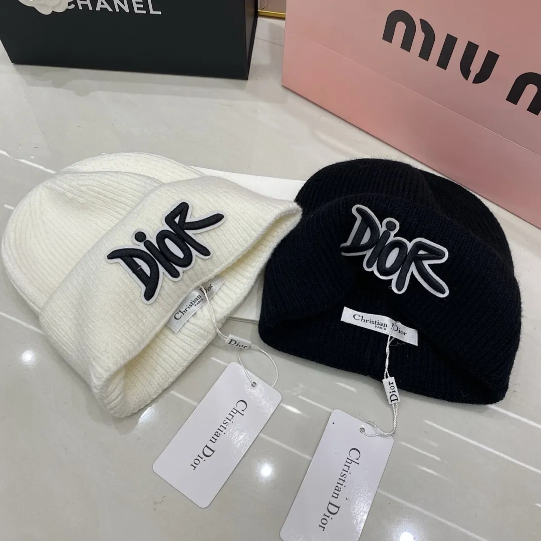 Dior 羊绒针织帽