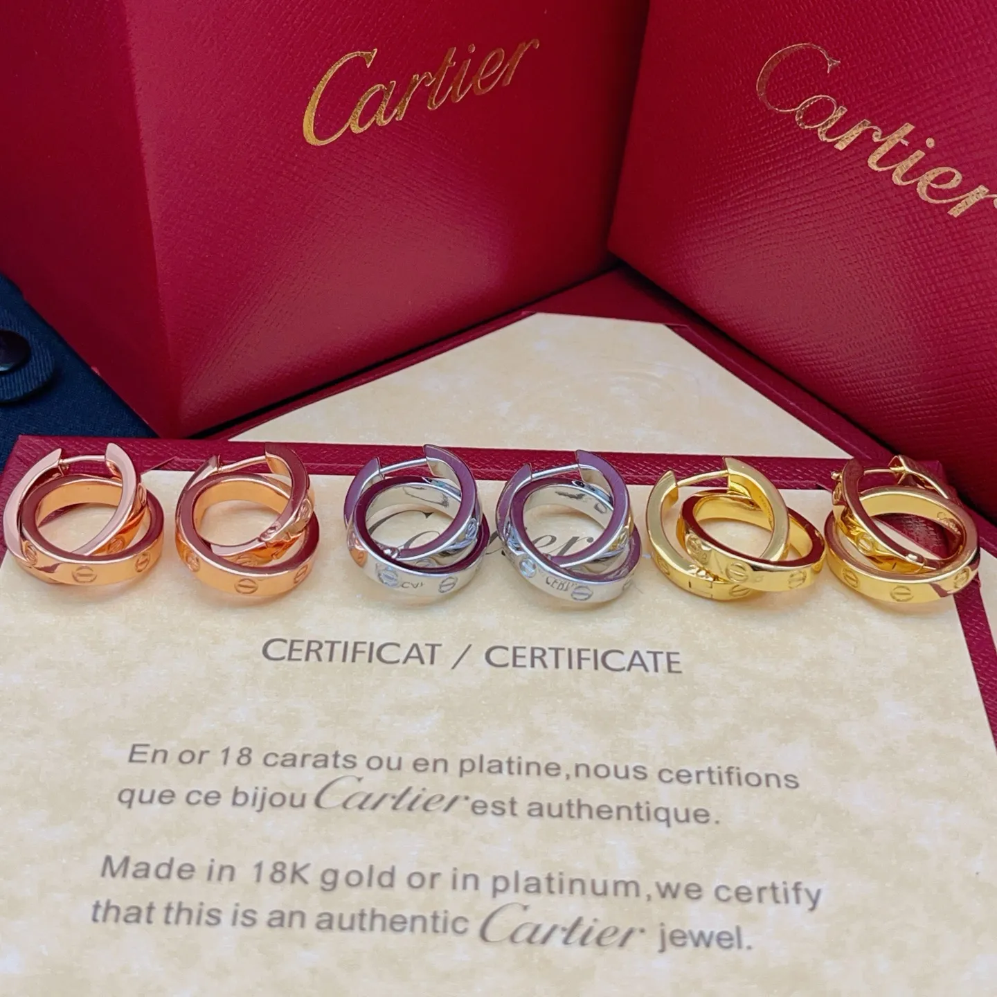 P50KE031 【Cartie*最新款🆕🆕卡地亚银色圆形双环扣耳环】一致ZP黄铜材质,非常的上镜‼️设计很特别值得入手🔥高级手工坊系列