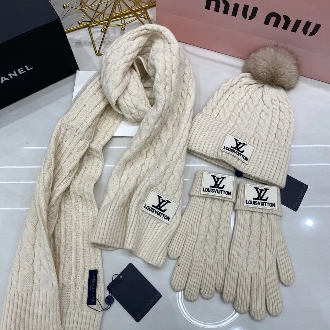 LV 三件套 羊绒针织帽+围巾🧣+手套🧤