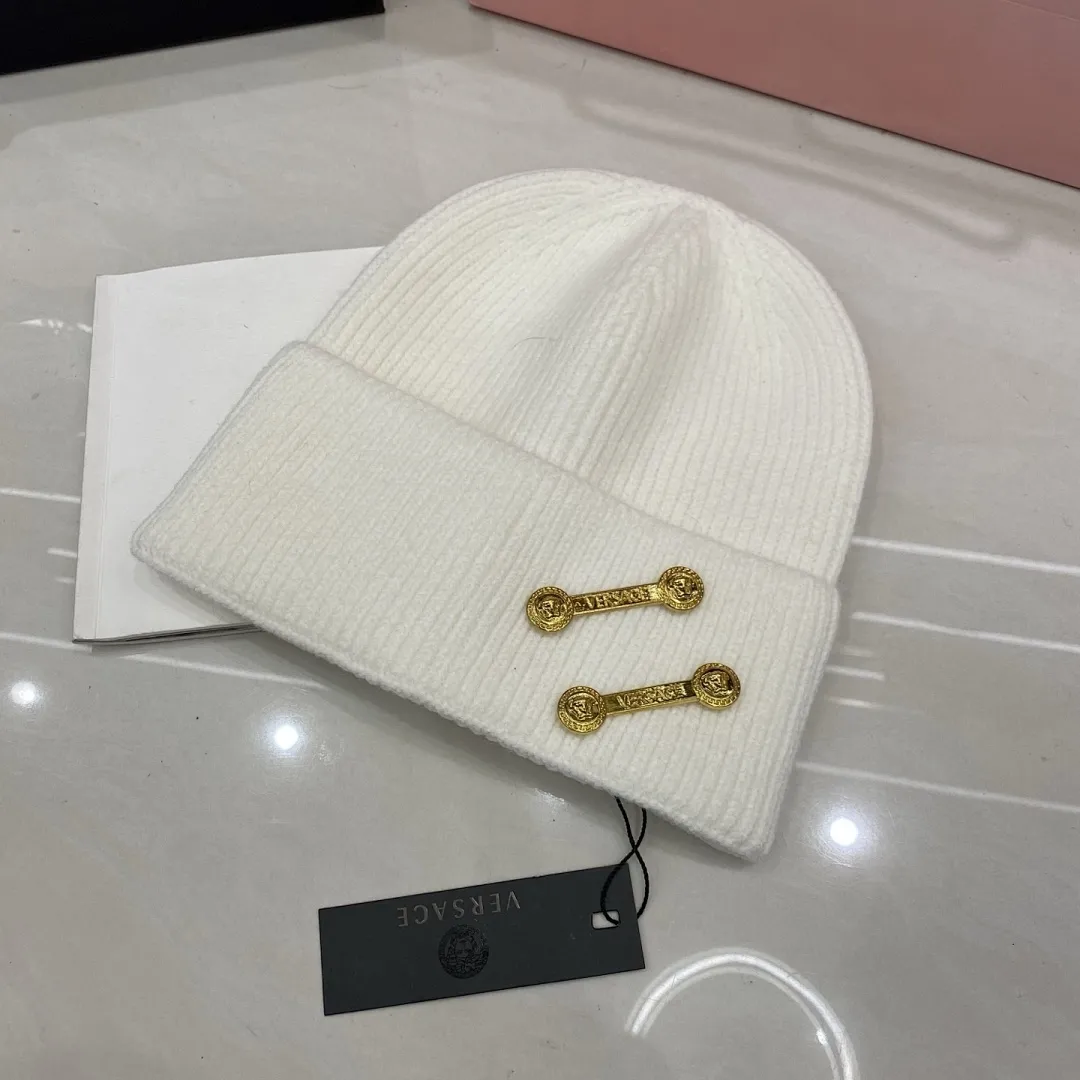 Versace范思哲 羊绒针织帽
