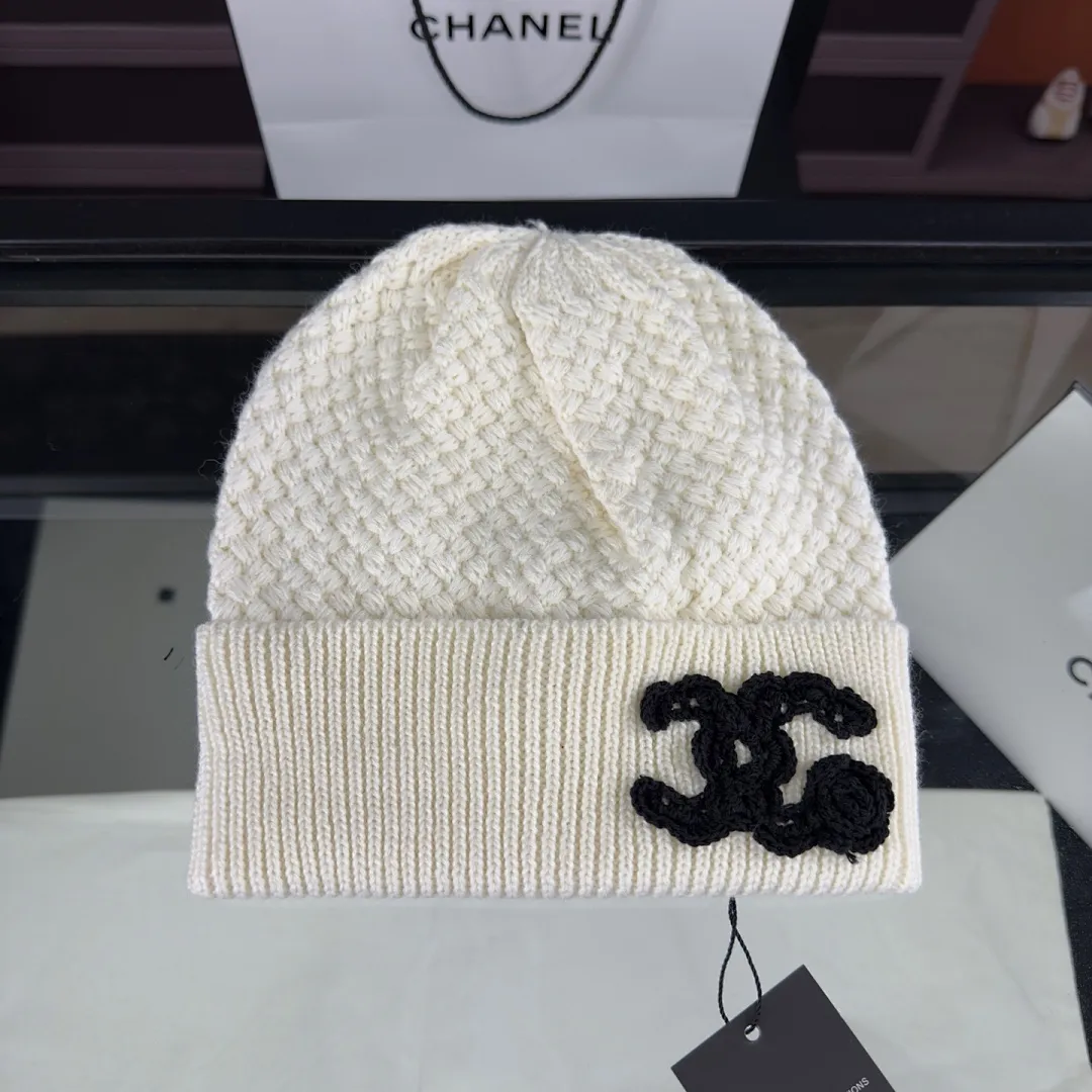 小香 羊毛套装含50%羊毛