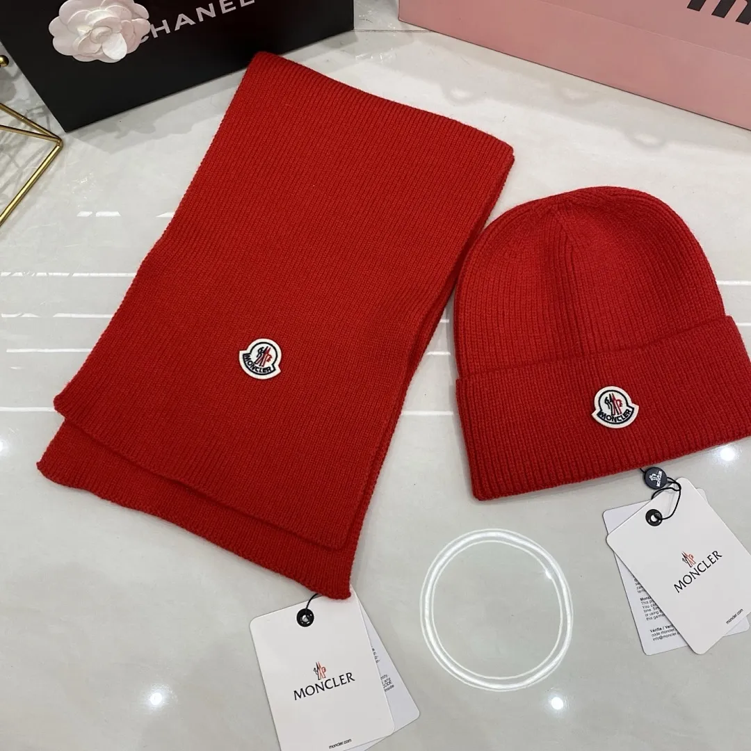 Moncler 两件套 羊绒针织帽+围巾🧣