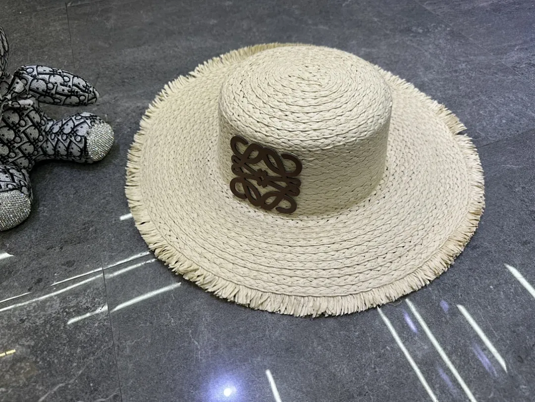 罗意威爆款草编手工平顶帽🔥🔥