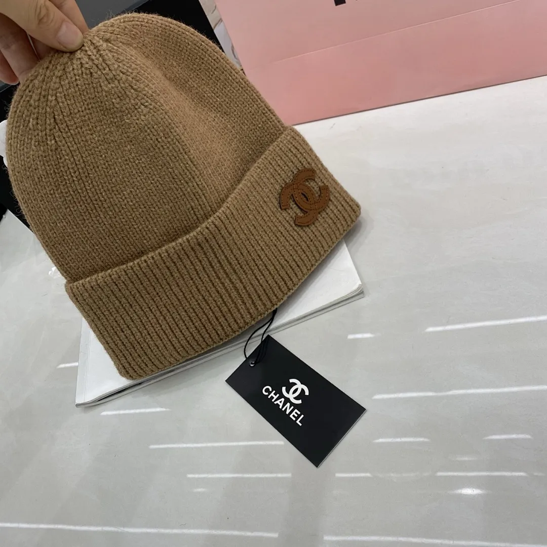 Chanel 羊绒针织帽