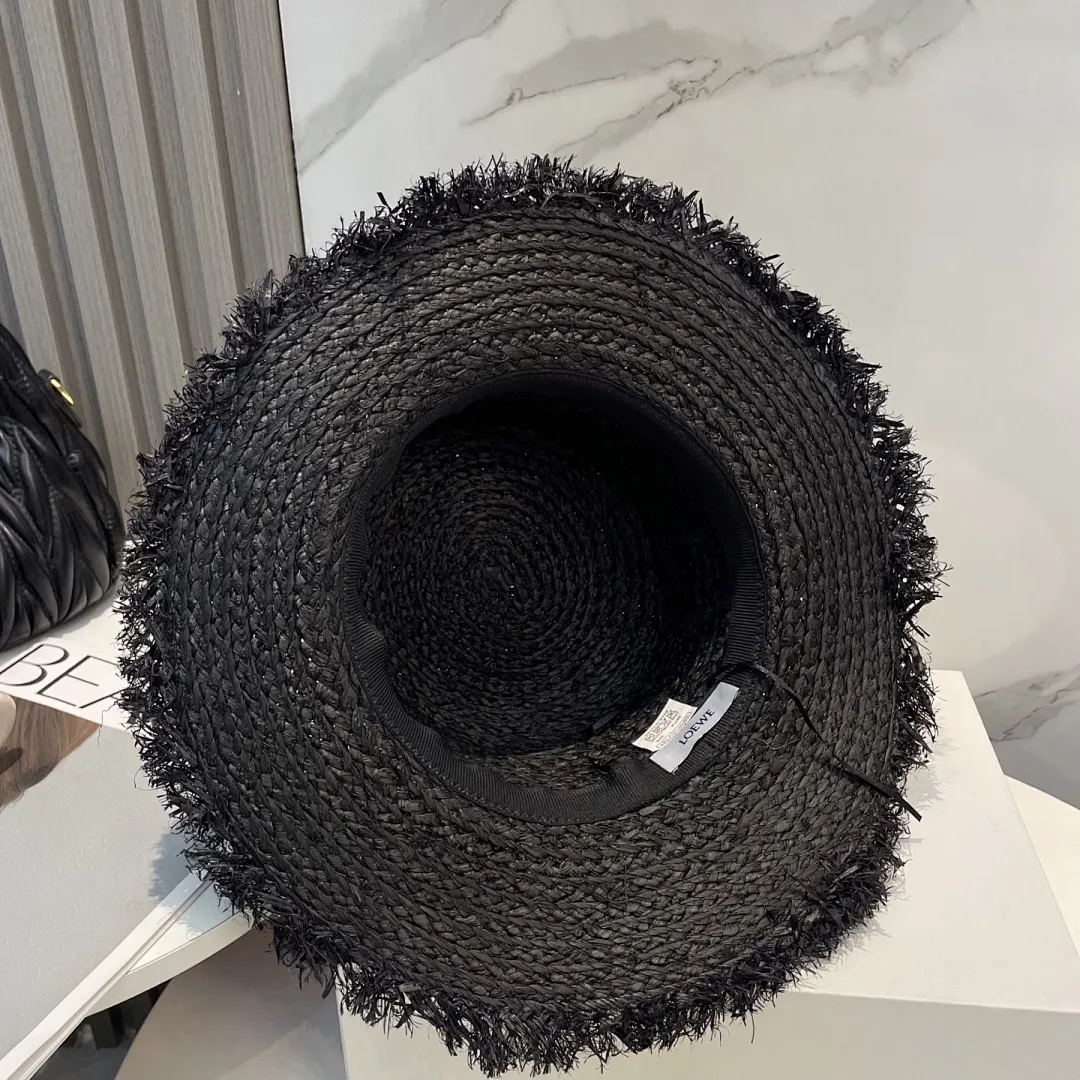 罗意威LOEWE上新品💗 这顶大帽檐的超级好看！！贼出片 罗意威拉菲草大帽檐草帽
