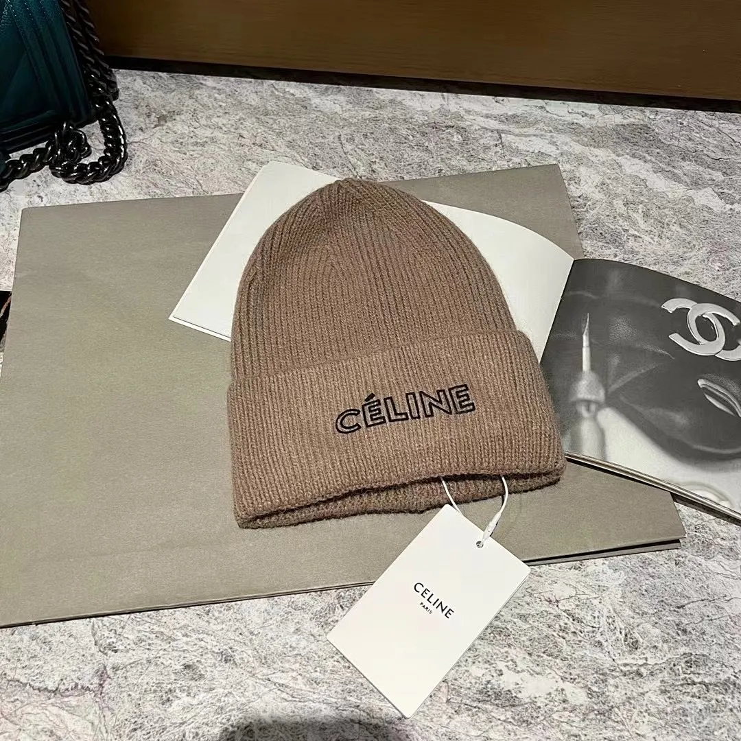 CELINE 兔毛针织帽