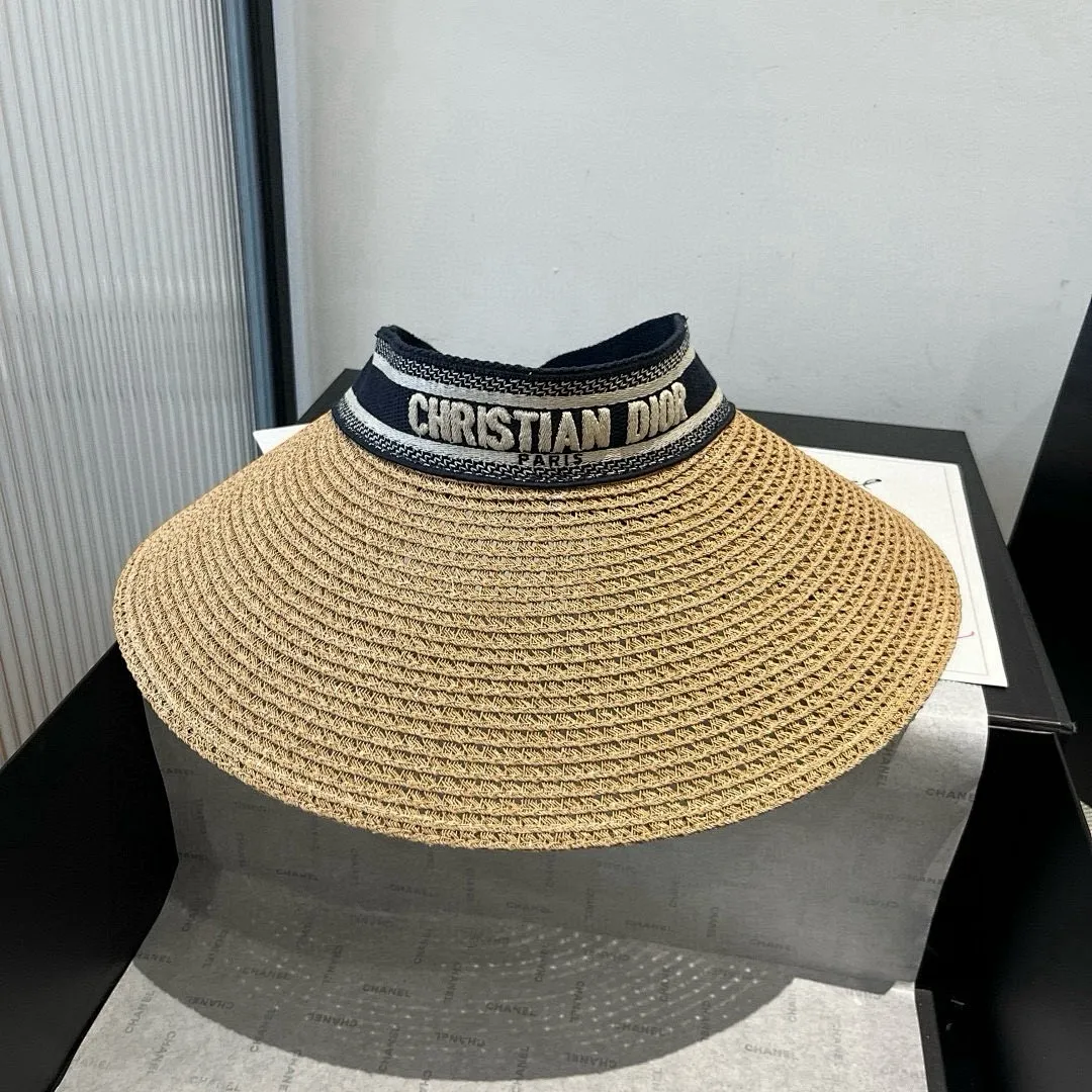 原单货，高颜值女孩必备DIOR夏日新款丝巾遮阳帽大帽檐 我顶着大太阳，只想为你撑伞 没人为你撑伞，那就来顶DIOR遮阳帽[耶]