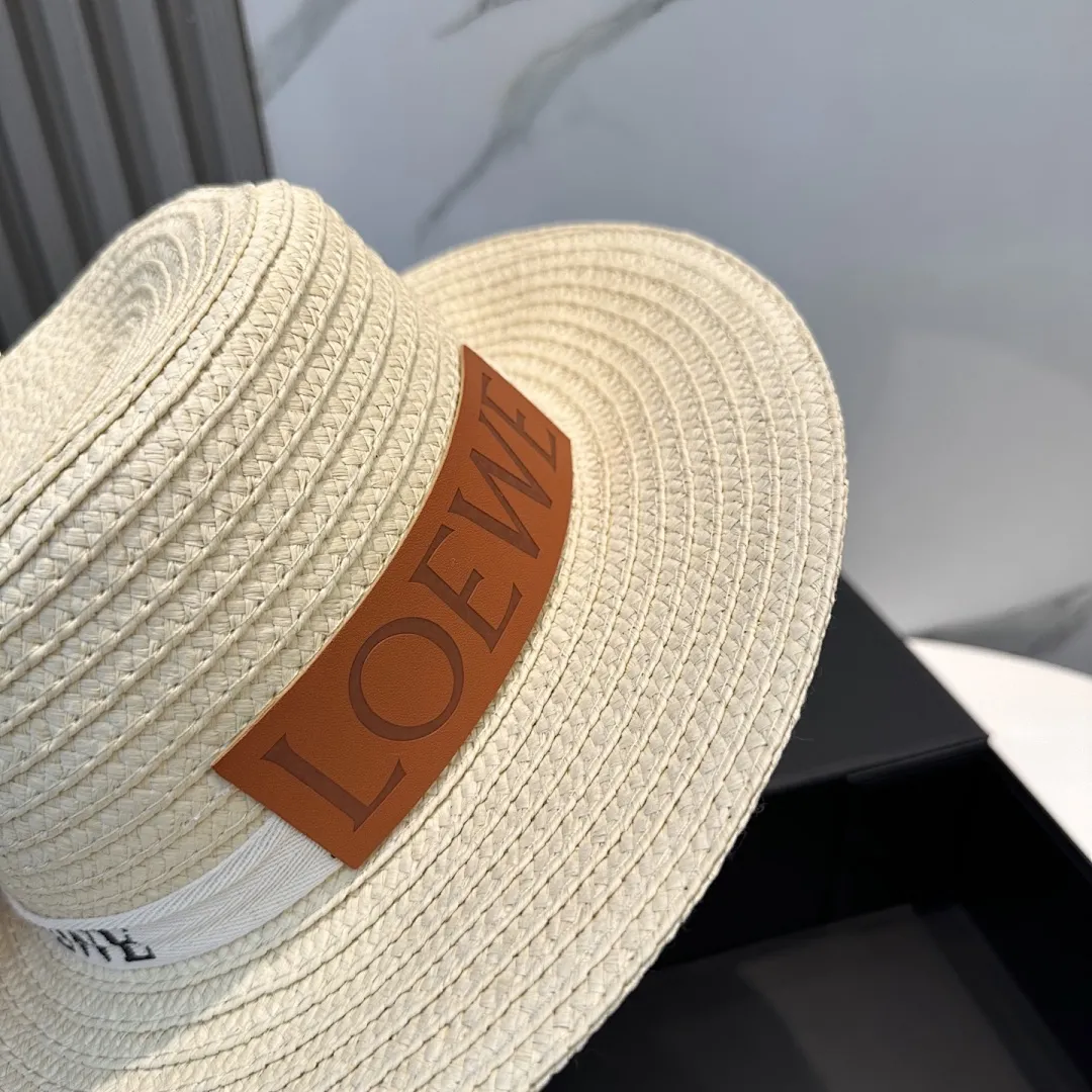 💛配防尘袋 LOEWE罗意威】2025新款草编大牌织带编织草帽,度假休闲必备,优雅大方的一款