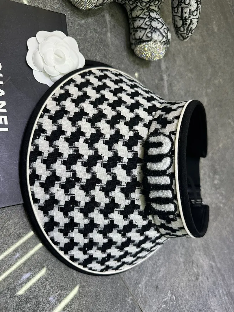 Miumiu 爆款空顶帽🔥🔥