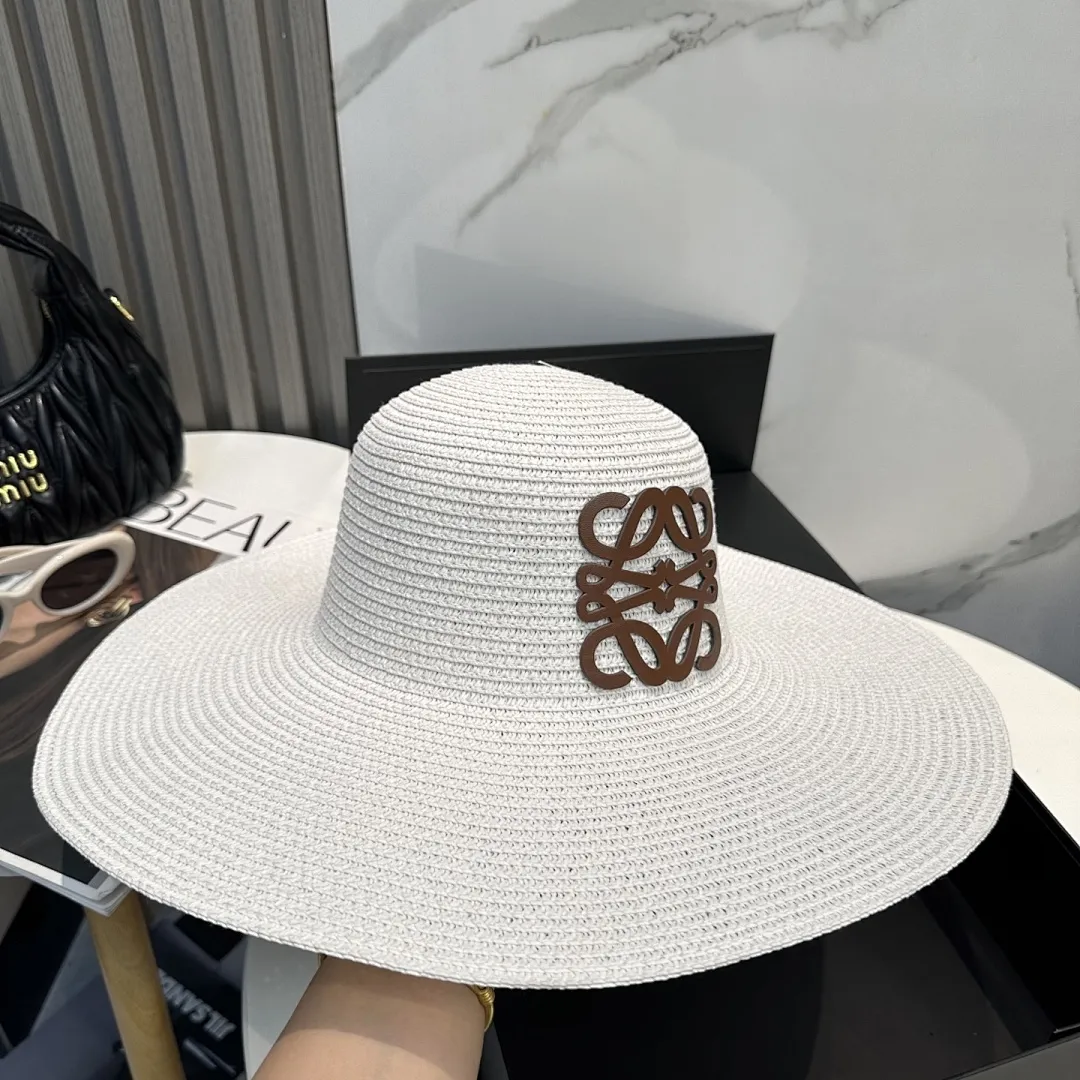 LOEWE罗意威大檐帽,太阳大草帽,细草制作,官方款开模,非市场普通版本,头围57cm