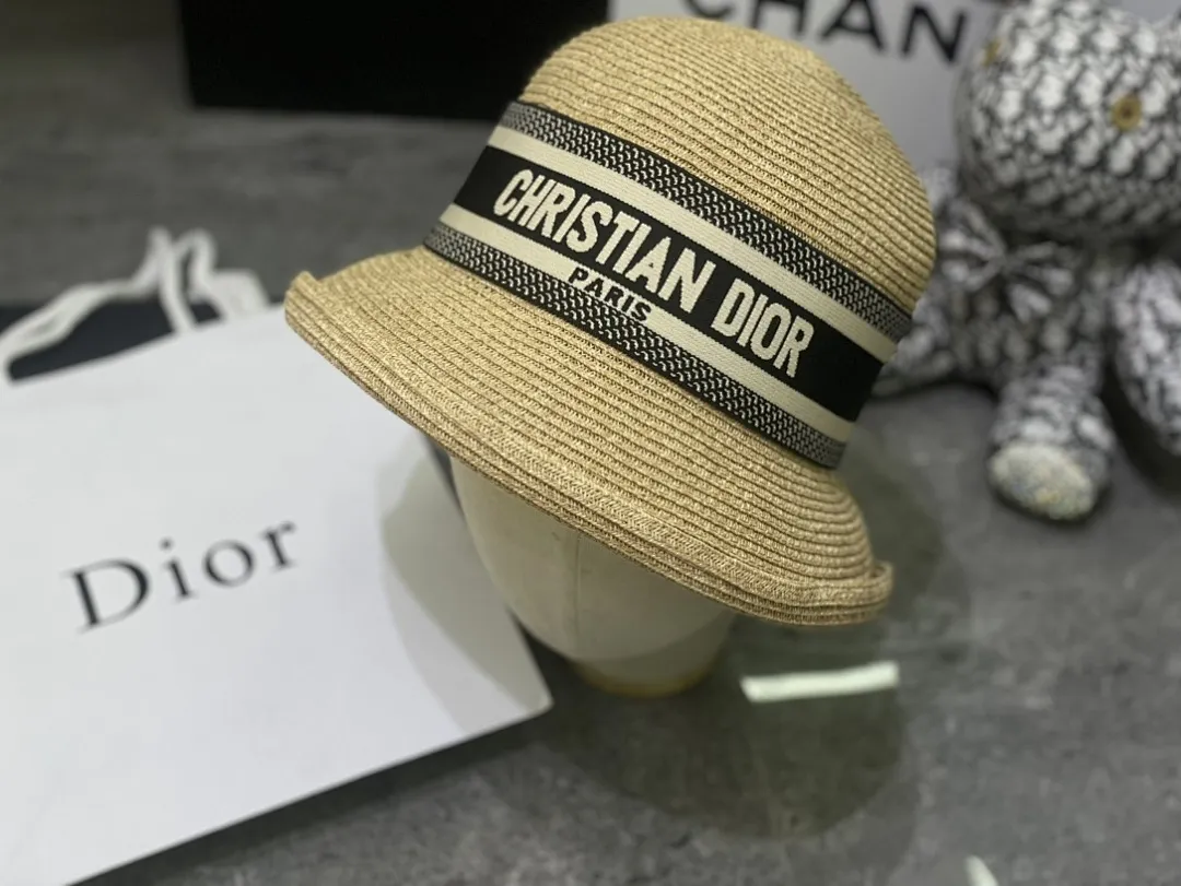 迪奥发带盆帽