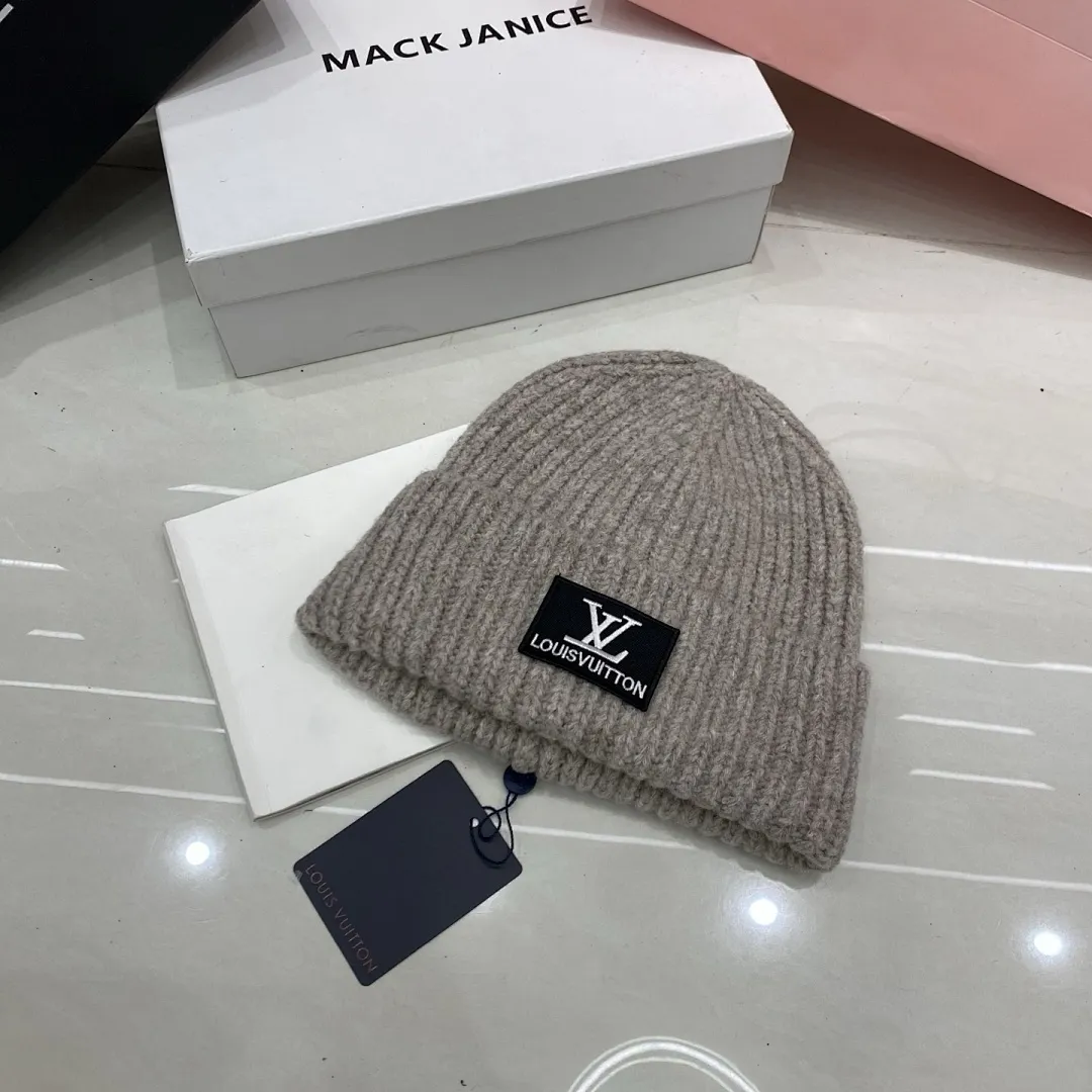Lv 羊绒针织帽