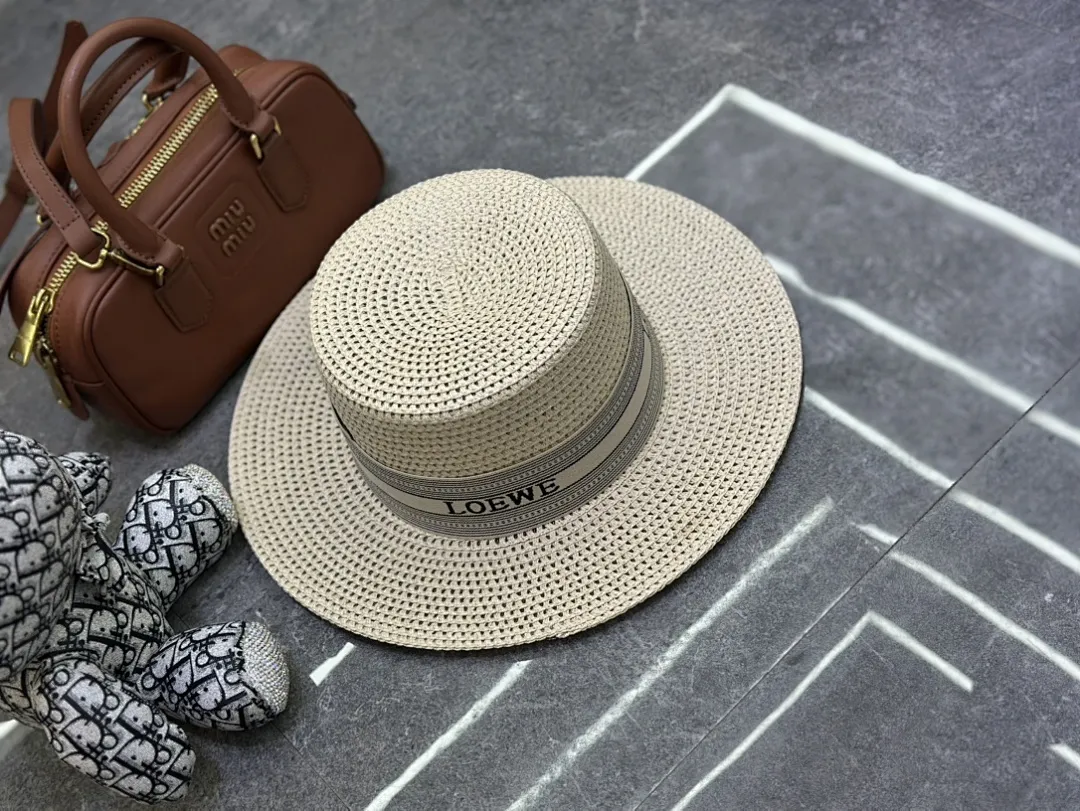 罗意威爆款平顶帽