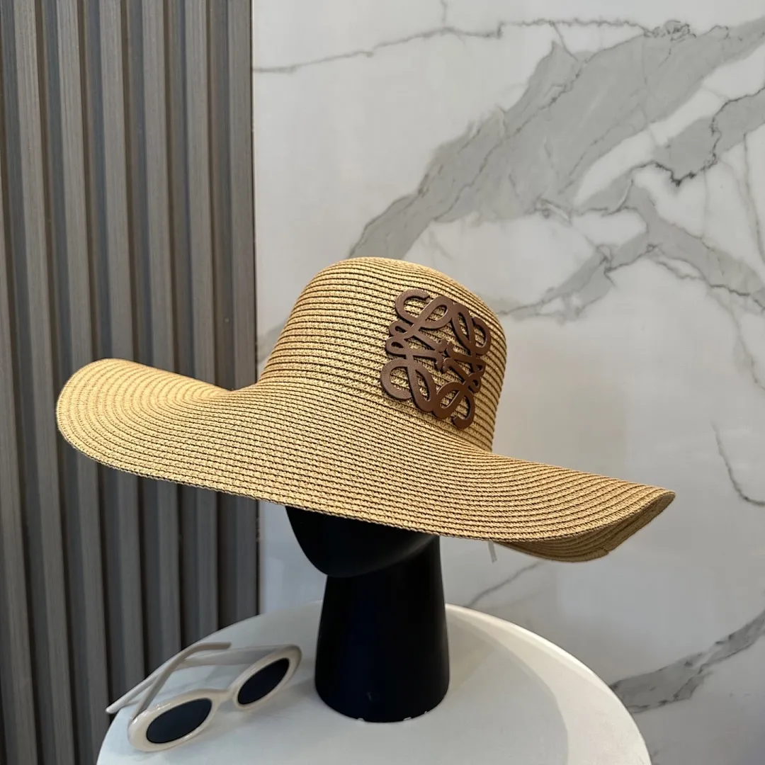 LOEWE罗意威大檐帽,太阳大草帽,细草制作,官方款开模,非市场普通版本,头围57cm