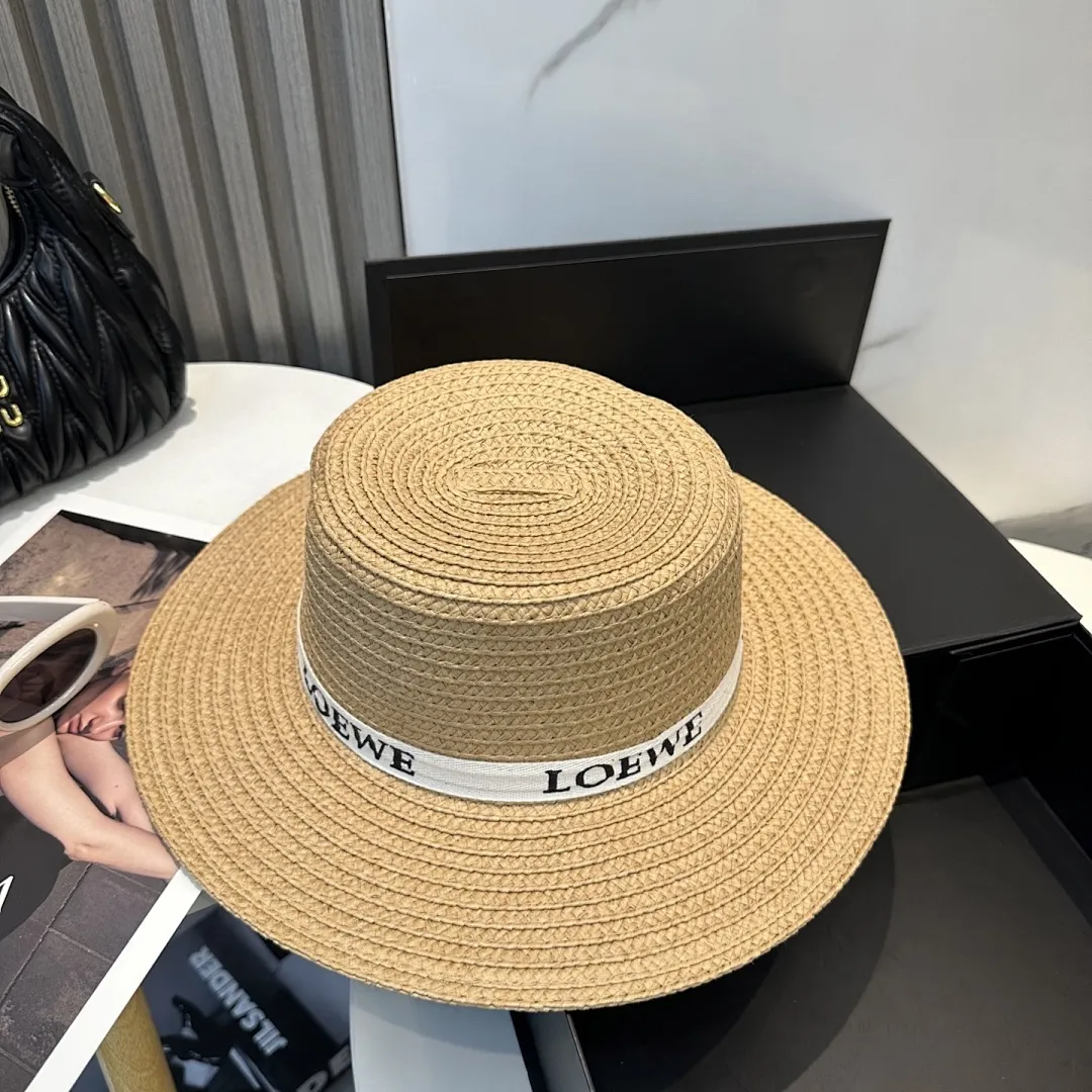 💛配防尘袋 LOEWE罗意威】2025新款草编大牌织带编织草帽，度假休闲必备，优雅大方的一款