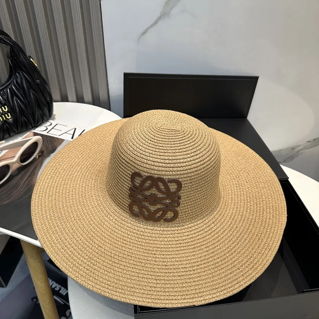 LOEWE罗意威大檐帽,太阳大草帽,细草制作,官方款开模,非市场普通版本,头围57cm