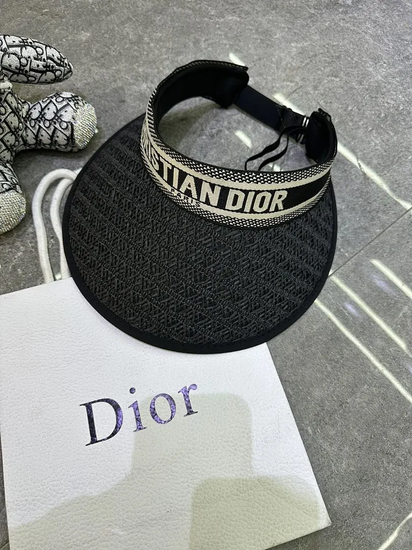 迪奥爆款钩针防晒空顶帽👒👒‼️🔥