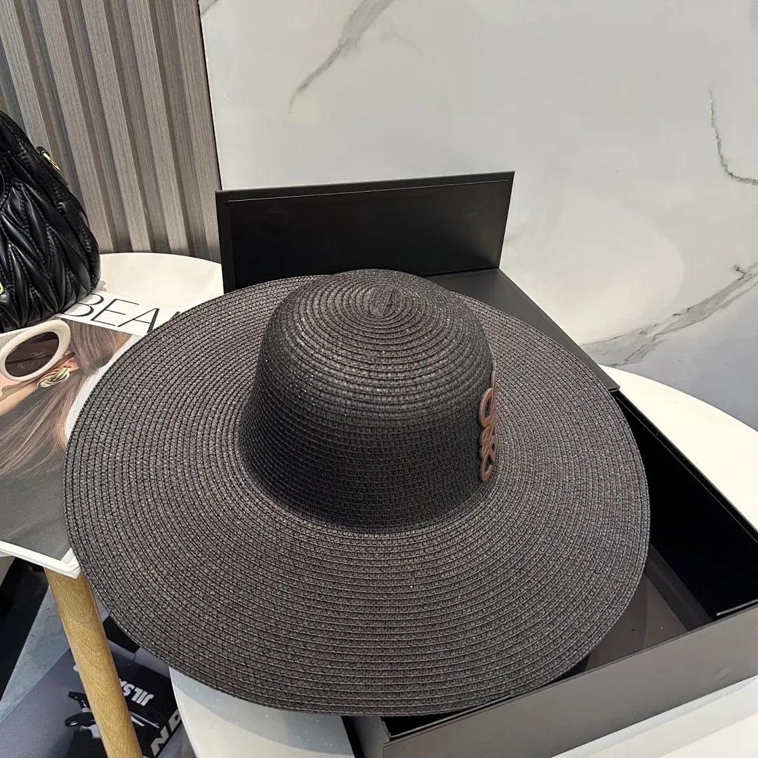 LOEWE罗意威大檐帽,太阳大草帽,细草制作,官方款开模,非市场普通版本,头围57cm