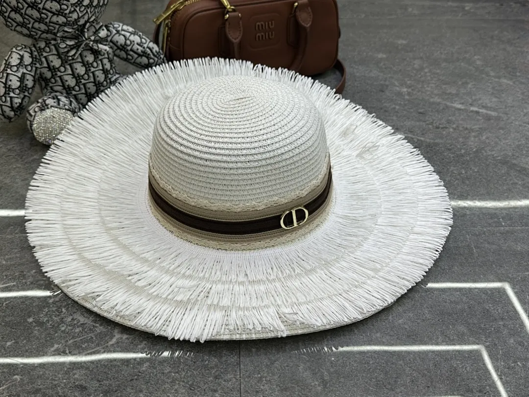 迪奥爆款裙边大檐帽