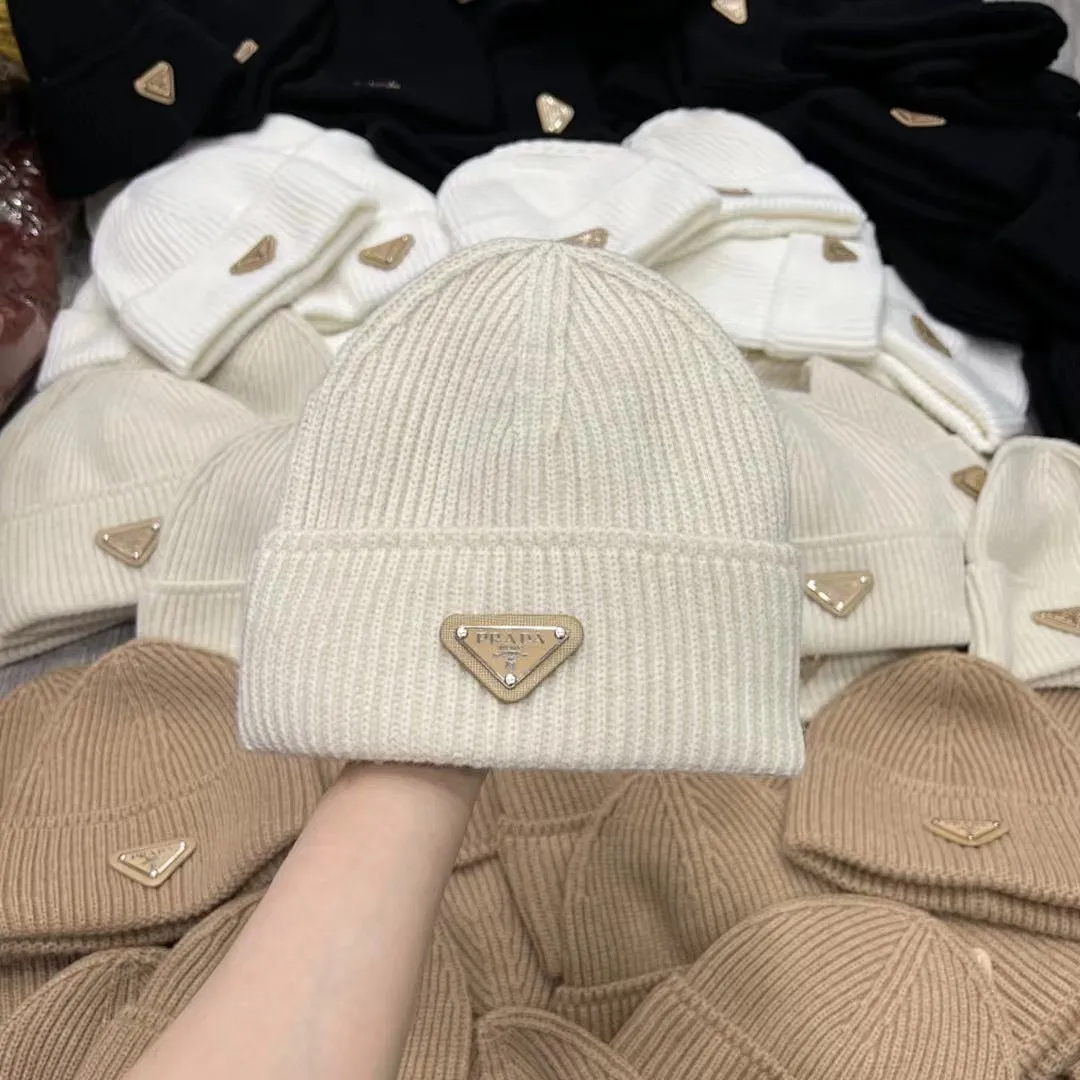 PRADA 针织帽